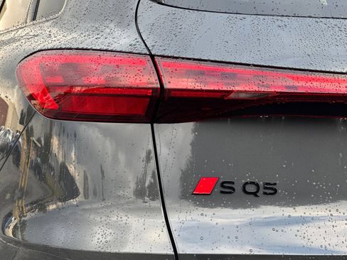 New 2025 Audi SQ5 Premium Plus image 23