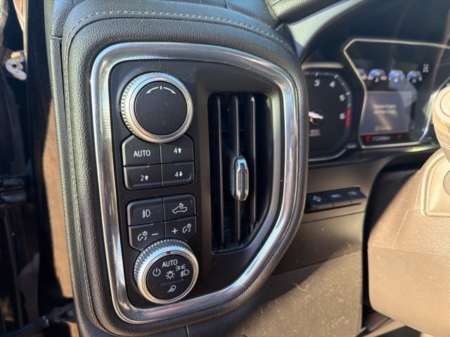 Used 2019 GMC Sierra 1500 Denali w/ Denali Ultimate Package AWD/4WD image 17