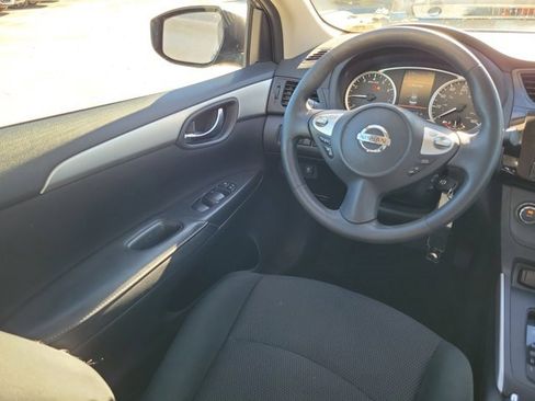 Used 2019 Nissan Sentra S w/ Appearance Package image 19