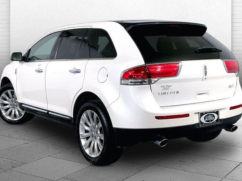 Used 2015 Lincoln MKX FWD w/ Equipment Group 101A image 11