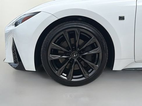 Used 2025 Lexus IS 350 F Sport RWD image 40