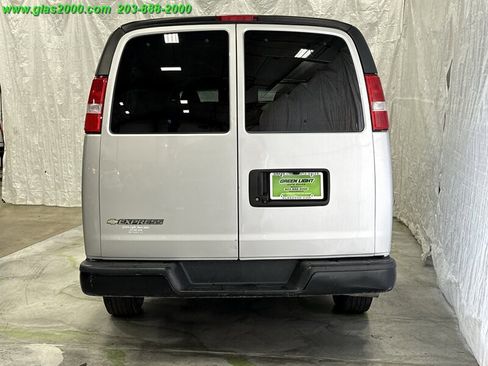 Used 2019 Chevrolet Express 3500 LS image 20