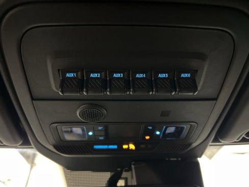 Certified 2024 Ford Bronco Wildtrak image 27