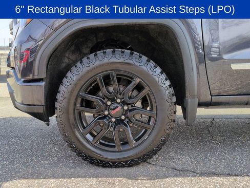 Used 2022 GMC Sierra 1500 Elevation w/ Elevation Premium Package image 28