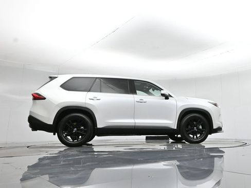 Used 2024 Toyota Grand Highlander AWD Hybrid image 51