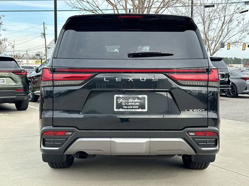 New 2026 Lexus LX 600 4WD w/ Premium Package image 7