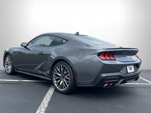 New 2025 Ford Mustang Premium image 25