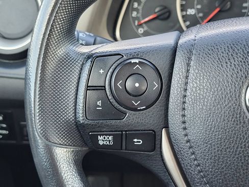 Used 2014 Toyota RAV4 LE AWD/4WD image 17