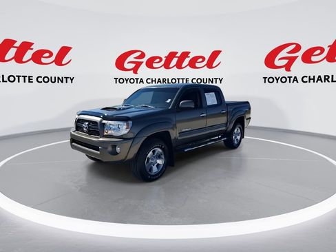 Used 2011 Toyota Tacoma PreRunner image 4