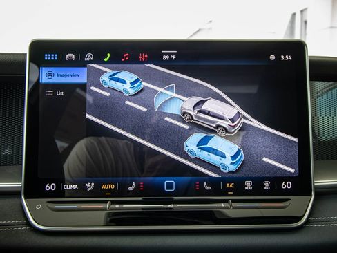 New 2026 Volkswagen Tiguan SE R-Line FWD image 44