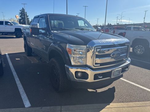 Used 2011 Ford F350 Lariat w/ Chrome Pkg image 1