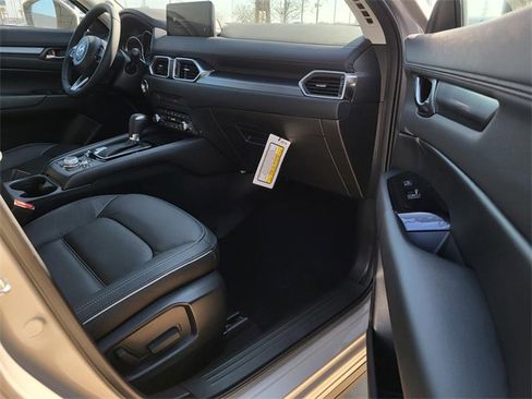 New 2025 MAZDA CX-5 AWD 2.5 S w/ Preferred Package image 7