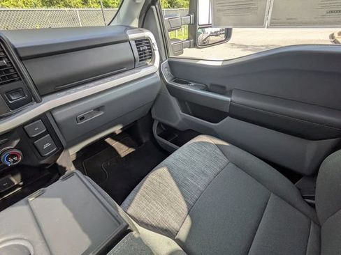 Certified 2026 Ford F250 XLT AWD/4WD image 17