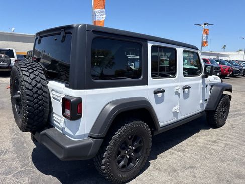 Used 2021 Jeep Wrangler Unlimited Sport AWD/4WD image 11