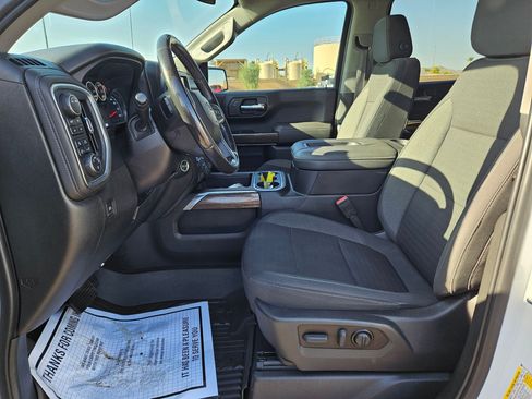 Certified 2022 Chevrolet Silverado 1500 LT Trail Boss w/ Convenience Package II AWD/4WD image 17