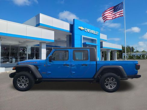 Used 2024 Jeep Gladiator Mojave AWD/4WD image 8