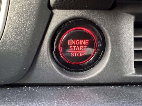 Used 2023 Honda Pilot EX-L image 21