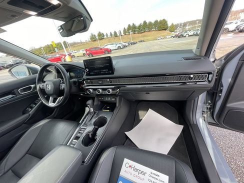Used 2024 Honda Civic Touring image 10