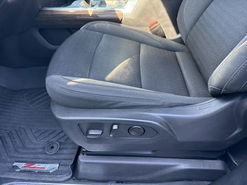 Used 2024 Chevrolet Silverado 1500 LT Trail Boss w/ Protection Package AWD/4WD image 11