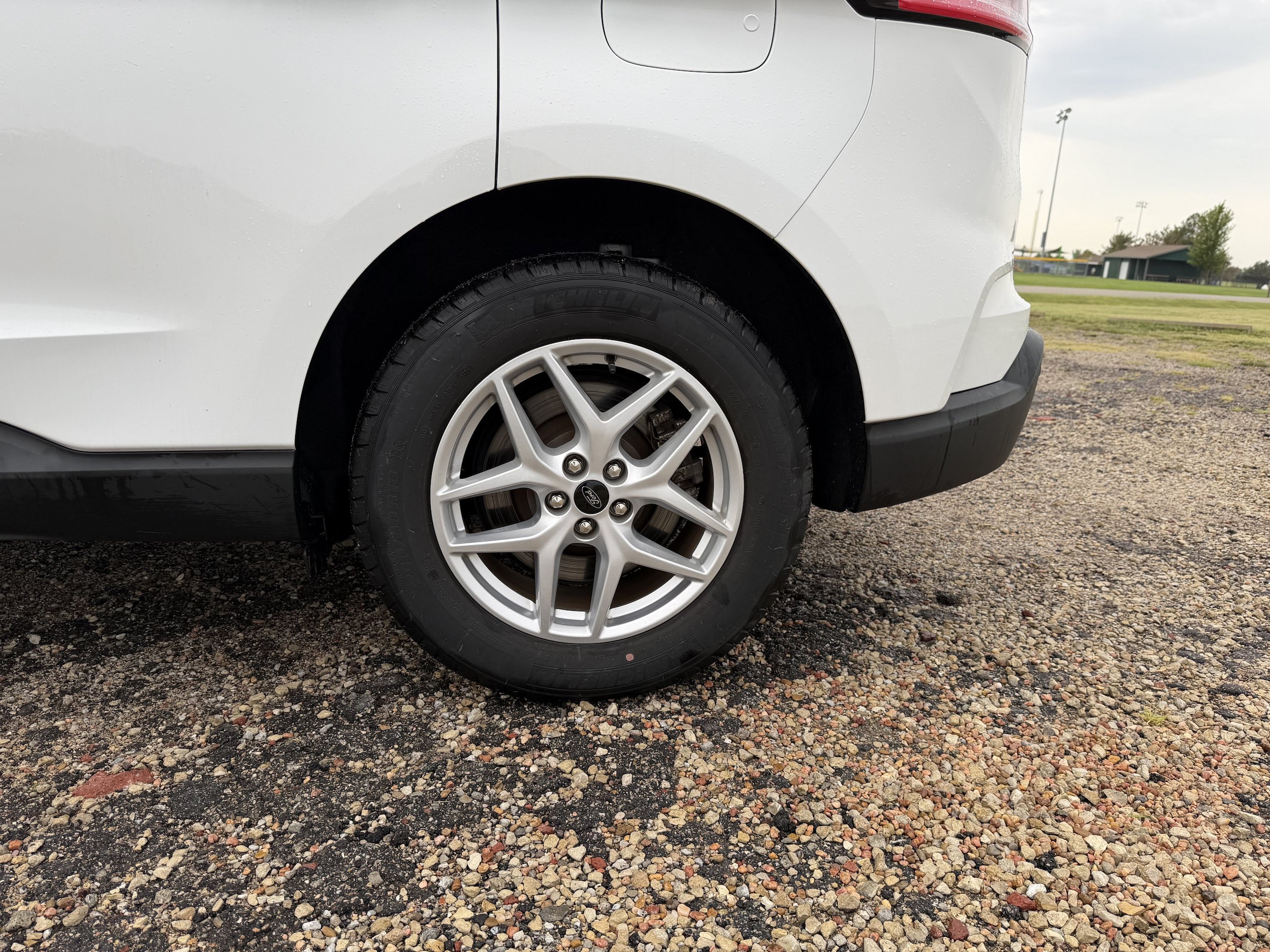 Used 2024 Ford Edge SEL w/ Convenience Package AWD/4WD image 16