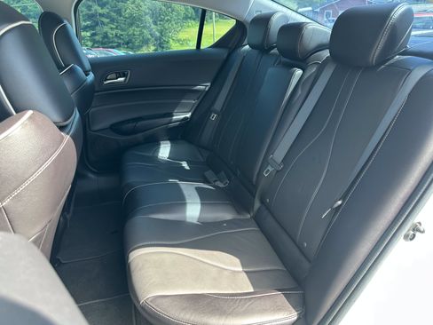 Used 2021 Acura ILX w/ Premium Package FWD image 13