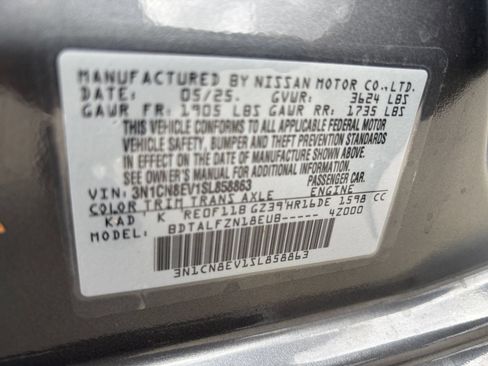 Used 2025 Nissan Versa SV FWD image 29