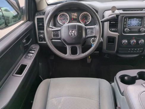 Used 2017 RAM 3500 Tradesman w/ Popular Equipment Group image 17