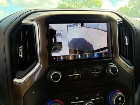 Certified 2022 Chevrolet Silverado 2500 High Country image 9