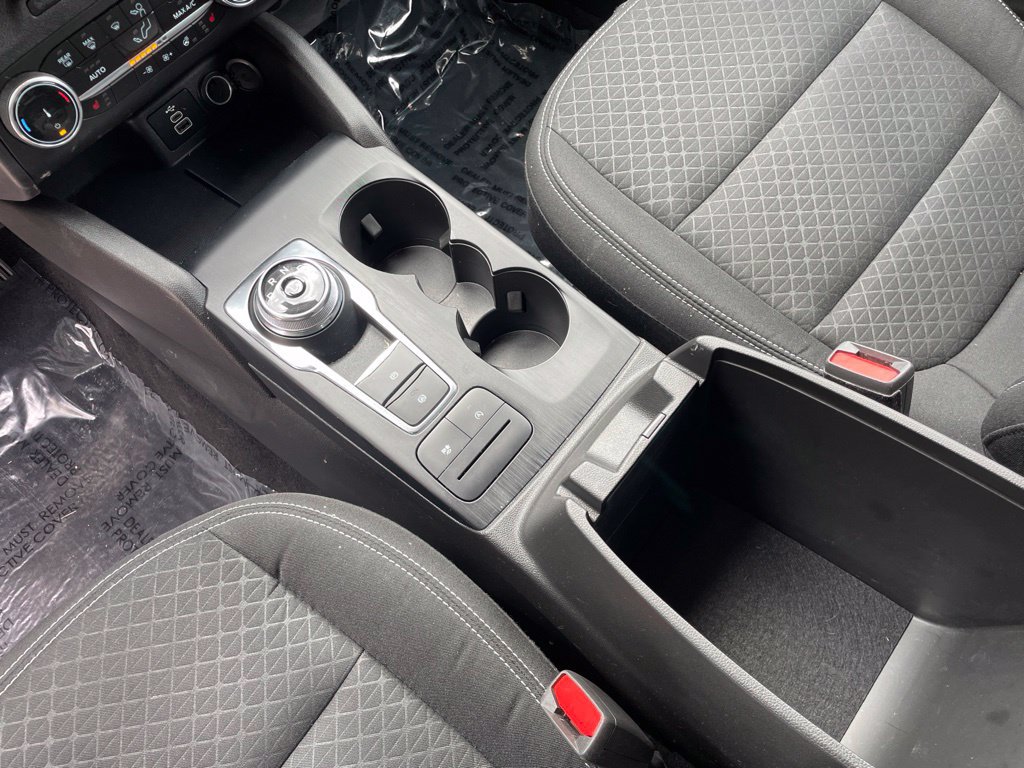 Used 2024 Ford Escape Active AWD/4WD image 9