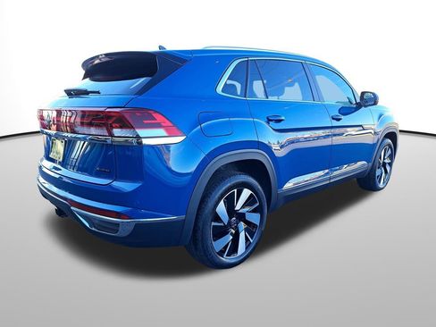 New 2025 Volkswagen Atlas Cross Sport SEL image 6