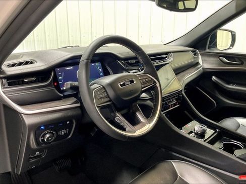 Used 2024 Jeep Grand Cherokee Limited 4xe AWD/4WD image 14
