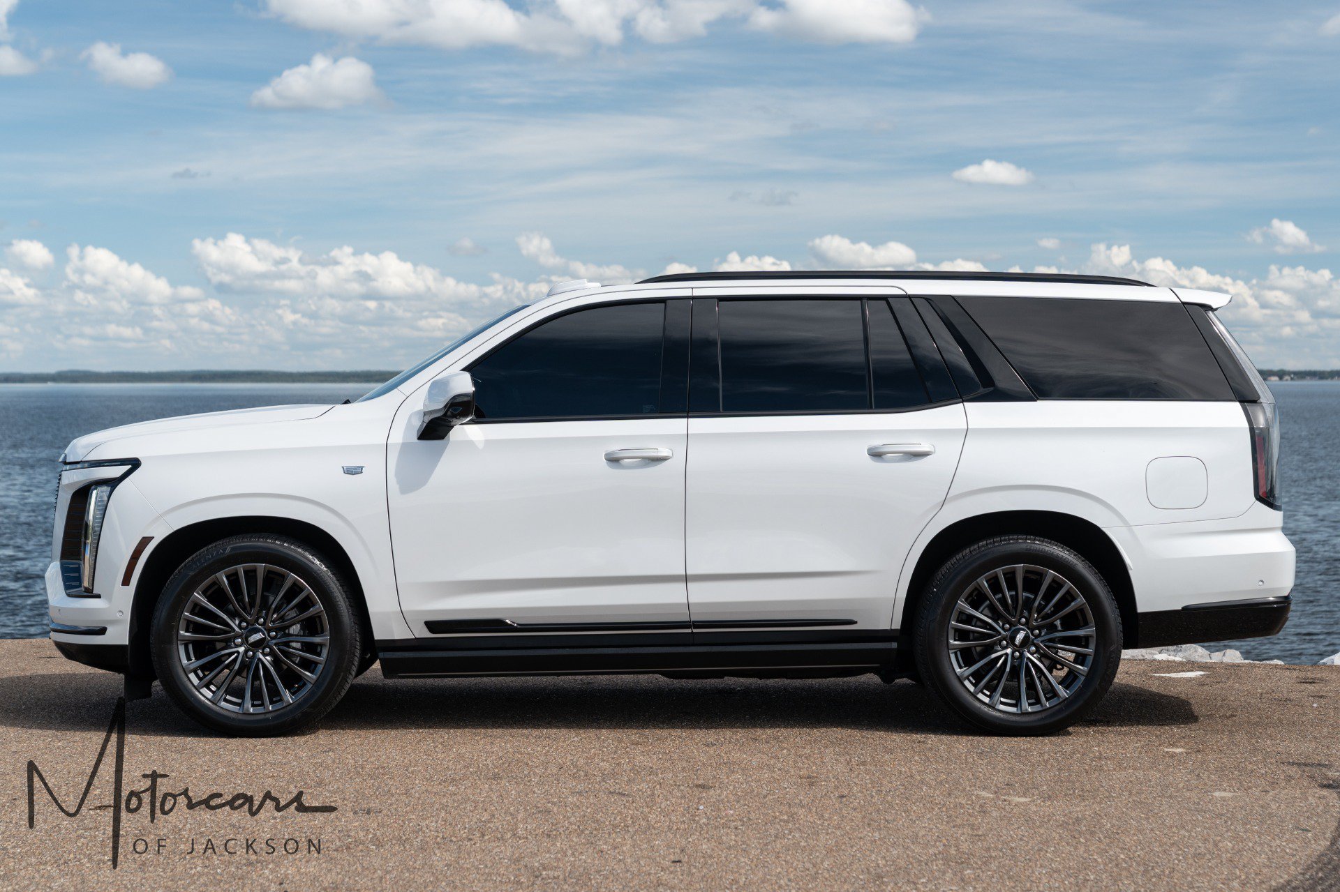 Used 2025 Cadillac Escalade Sport Platinum RWD image 4