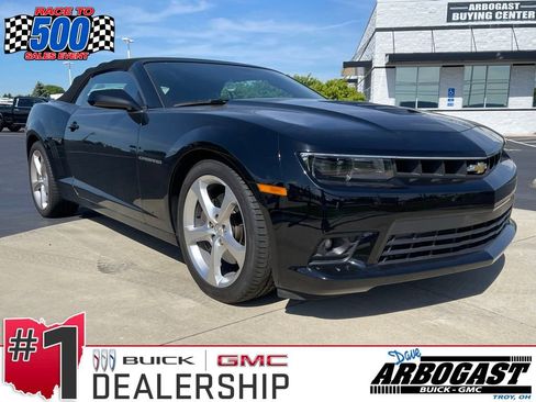 Used 2015 Chevrolet Camaro SS w/ RS Package RWD image 1