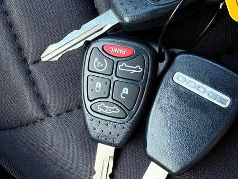 Used 2013 Dodge Avenger SXT w/ Rallye Appearance Group image 49