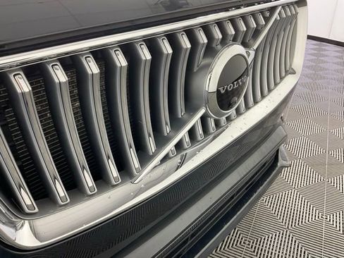 Used 2022 Volvo XC90 T6 Inscription image 9