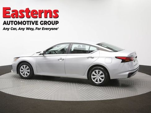 Used 2023 Nissan Altima 2.5 S FWD image 60