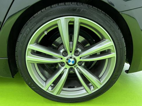 Used 2018 BMW 330e RWD image 15