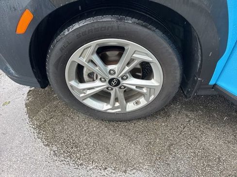 Used 2022 Hyundai Kona SEL FWD image 16