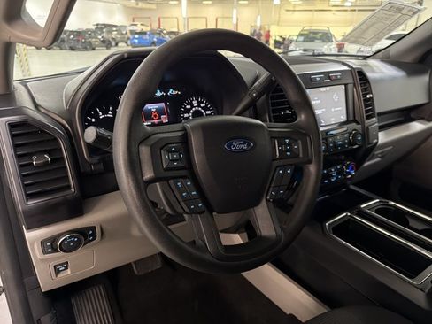 Used 2019 Ford F150 XL w/ Equipment Group 101A Mid AWD/4WD image 14