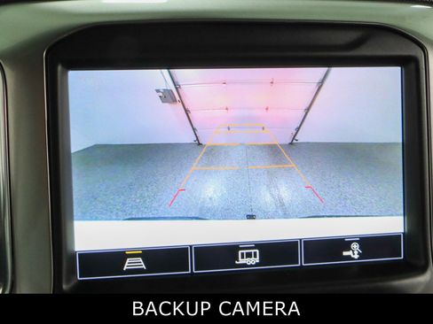 Used 2021 Chevrolet Silverado 1500 LT Trail Boss w/ Convenience Package II image 18