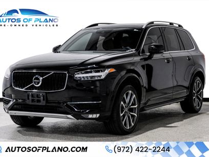 Used 2017 Volvo XC90 T6 Momentum w/ Vision Package