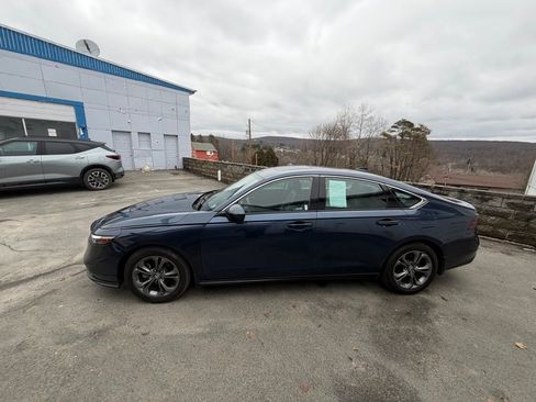 Used 2023 Honda Accord EX image 2