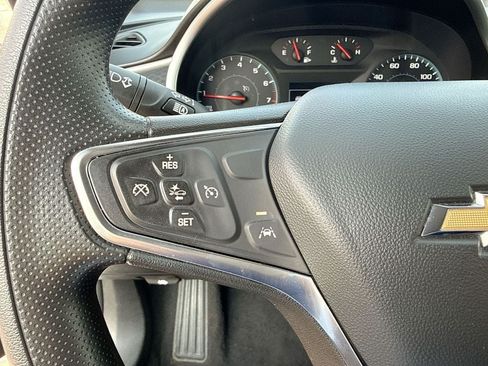 Used 2024 Chevrolet Malibu LT FWD image 9