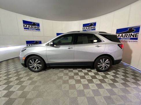 Used 2022 Chevrolet Equinox Premier FWD image 13