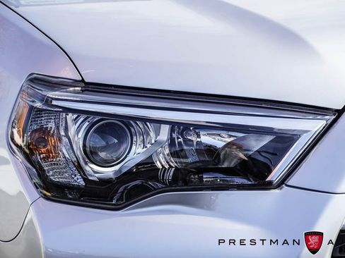 Used 2023 Toyota 4Runner Limited image 17