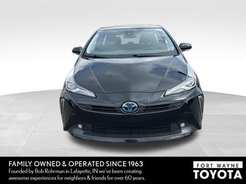 Used 2020 Toyota Prius LE image 9