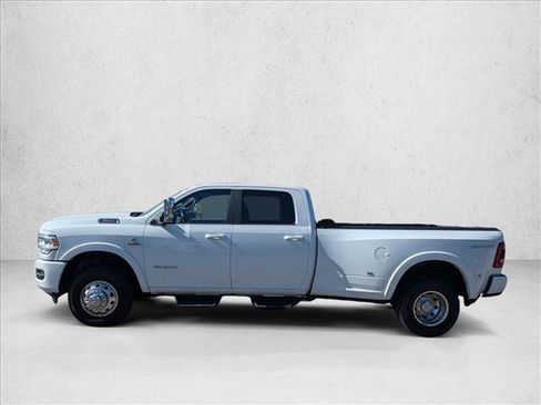 Used 2022 RAM 3500 Laramie AWD/4WD image 8