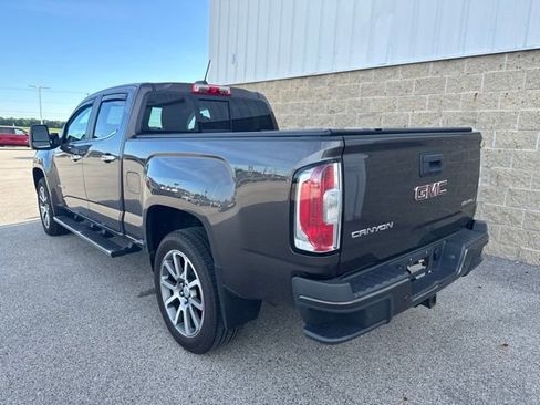 Used 2020 GMC Canyon Denali AWD/4WD image 7