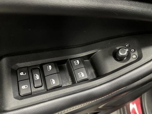 Used 2021 Jeep Grand Cherokee L Limited image 28