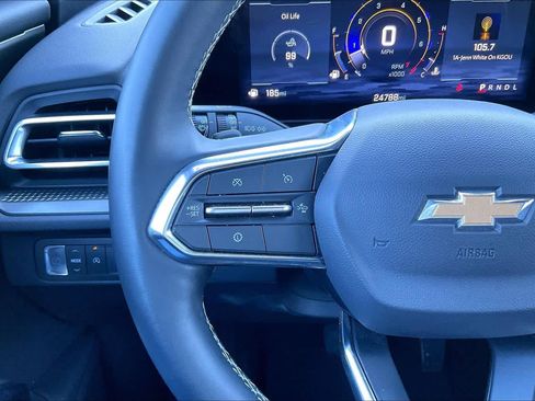 Certified 2025 Chevrolet Traverse LT image 23